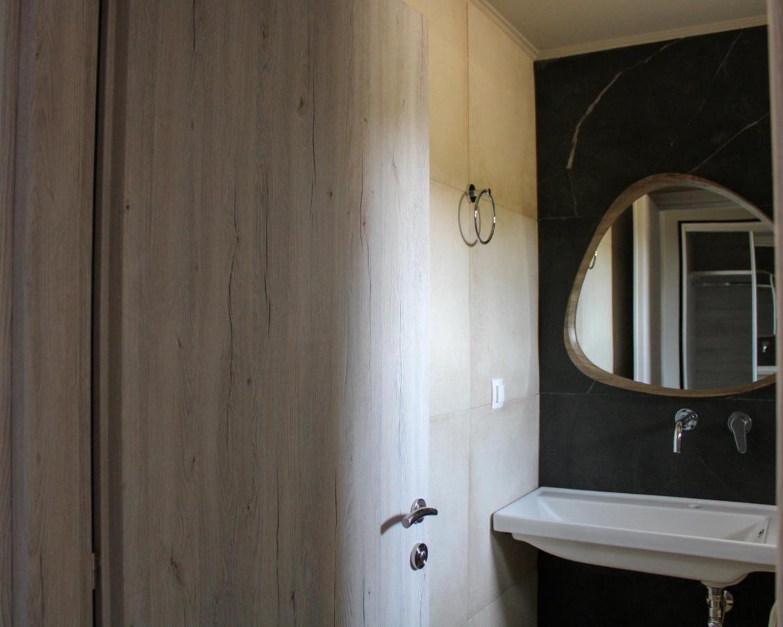 Agali Supreme Hospitality And Comfort Afytos Exteriör bild